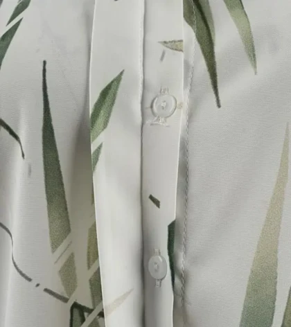 شومیز یقه شکاری