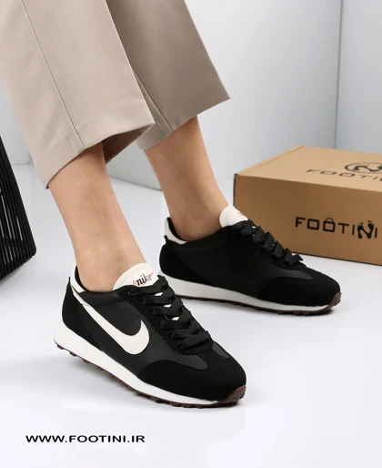 کتانی زنانه نایک کورتز MR