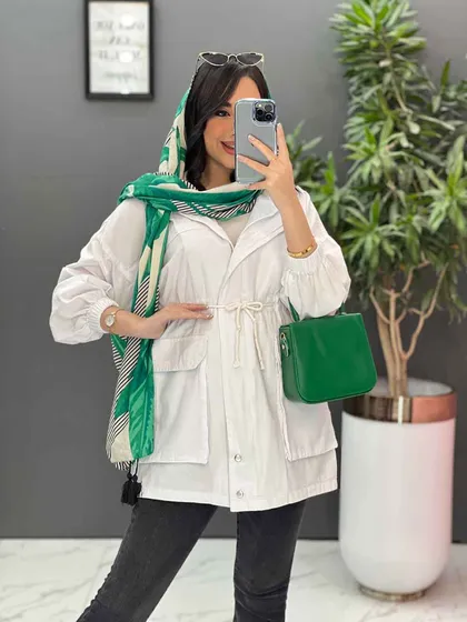 مانتو کلاهدار جلوزیپ