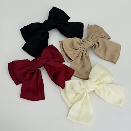 گیره مو پاپیون 1008151