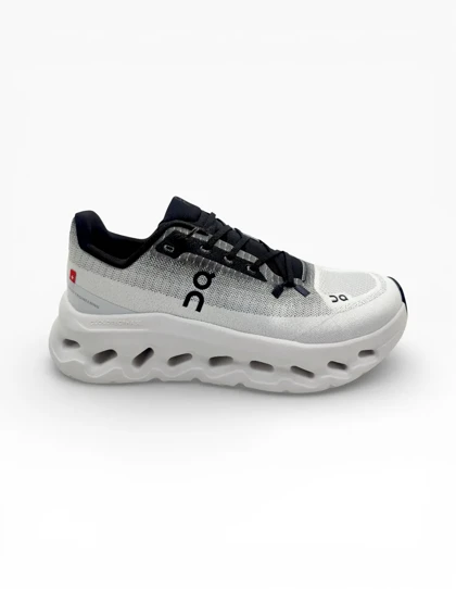 کفش دویدن Unisex آن رانینگ ON Move U