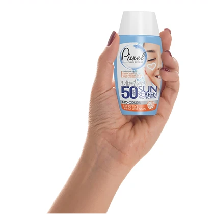 کرم ضد آفتاب بی رنگ پیکسل با 50+SPF مناسب پوست خشک و معمولی