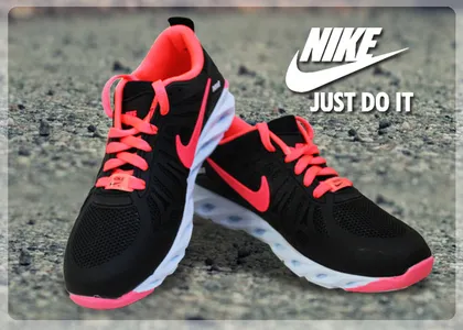کفش ورزشی دخترانه NIKE
