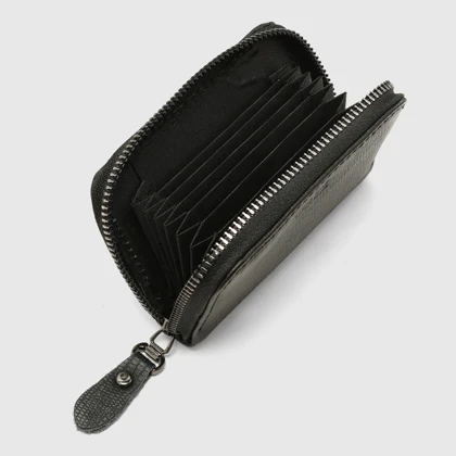 جاکارتی LOUIS