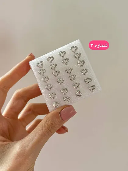 گوشواره پلاستیکی
