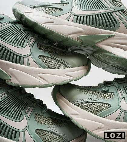 کفش کتانی مردانه و زنانه سبز کرم NIKE vaporfly 3 green