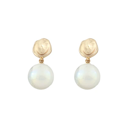 گوشواره زنانه میخی مدل مروارید دار