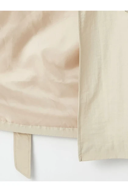 ترنچ کت زنانه اورجینال ال سی وایکیکی lc-waikiki