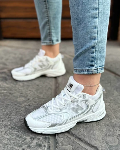 کتانی ورزشی زنانه نیوبالانس مدل 530