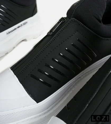 کفش کتانی نیم ساق مشکی سفید Alexander McQueen