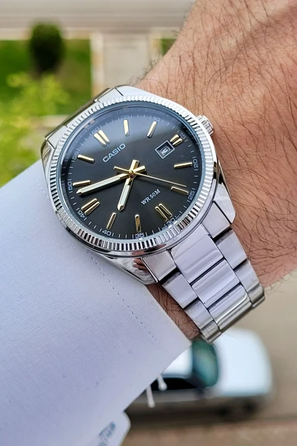 ساعت مردانه اورجینال casio casio