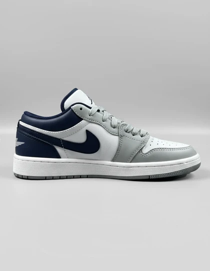 کفش روزانه مردانه نایکی Air Jordan 1 Low LX M