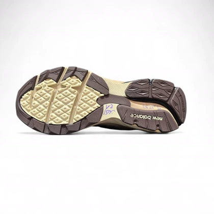 کتانی نیوبالانس 990 کرم