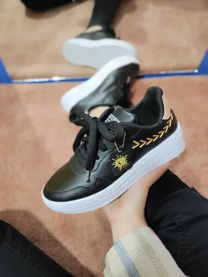 کد46-ونس گندمی-مشکی-سایز37