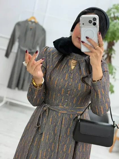 پیراهن نیلی(دارای ایراد جزئی)