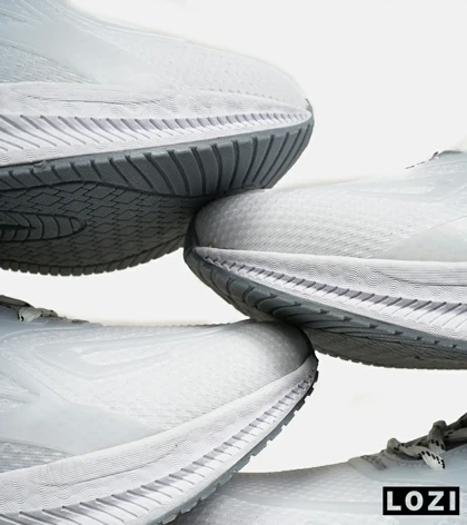 کفش کتانی مردانه و زنانه سفید فیلی Adidas SUPERNOVA 3