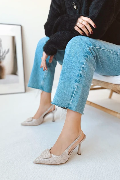 کفش پاشنه‌بلند کلاسیک زنانه polka-store polka-store