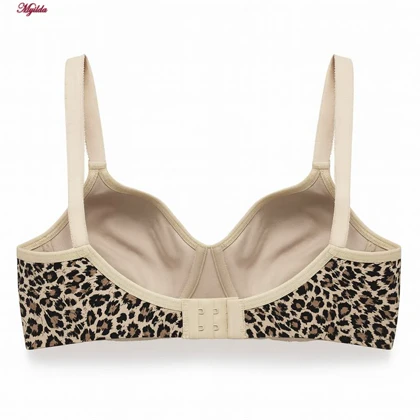 ست شورت و سوتین زنانه شارمین مدل پلنگی فنردار کد 5466-2065