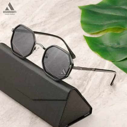 عینک آفتابی لاکوست Lacoste 5821