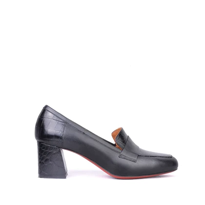 کفش چرم پاشنه‌دار زنانه 543