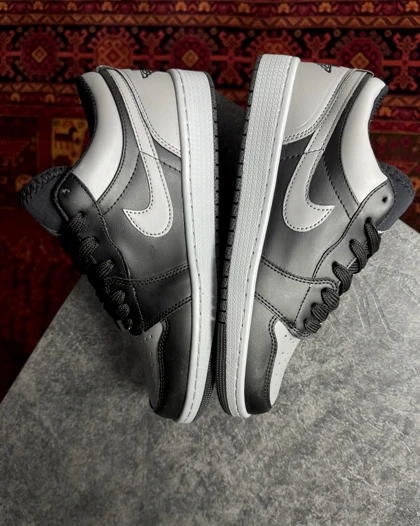 کتانی جردن وان