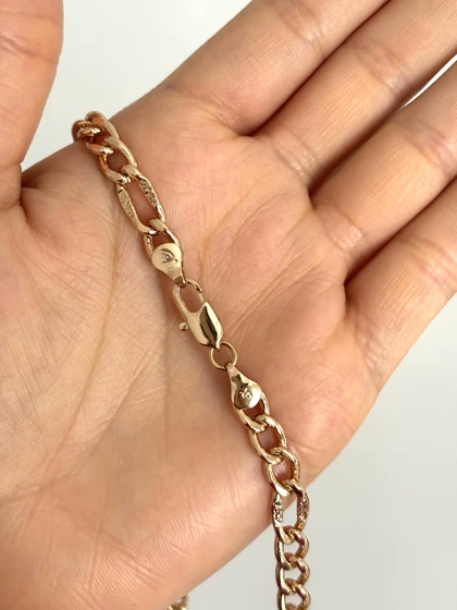 زنجیر زنانه فیگارو طلایی ژوپینگ 1025