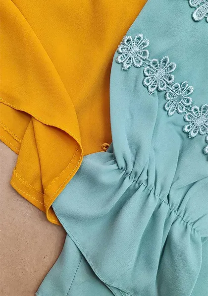 شومیز آوینا