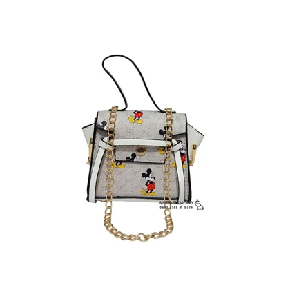 کیف دوشی میکی موس دکمه‌ای