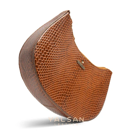 کیف دوشی زنانه چرم یلسان مدل دلسا کد 077-MRV