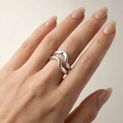 انگشتر زنانه نسیم دریا طرح مینیمال