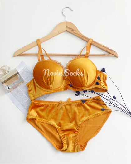 ست شورت و سوتین مخمل سایز 75