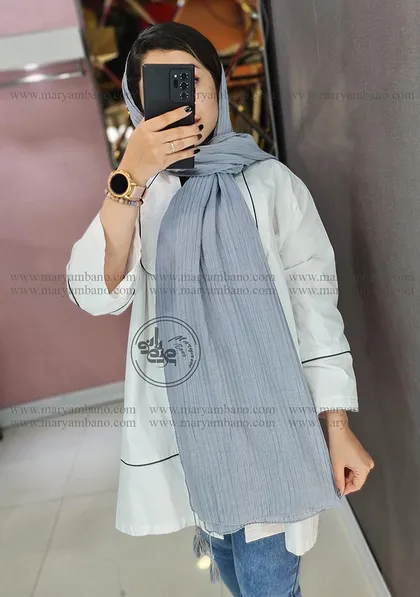 شال منگوله ای