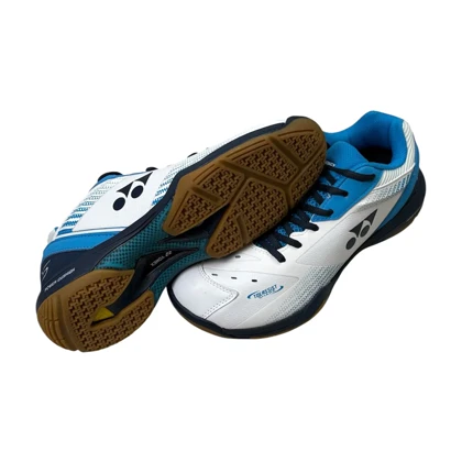 کفش بدمینتون یونکس power cushion 65 z3 کد 2024632