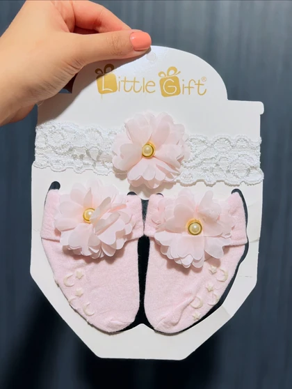 پک جوراب و هدبند نوزادی