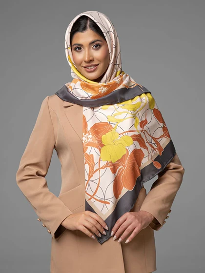 روسری نخ چلچراغ سوسن