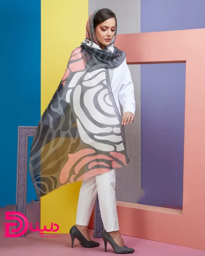 شال گل درشت نخی