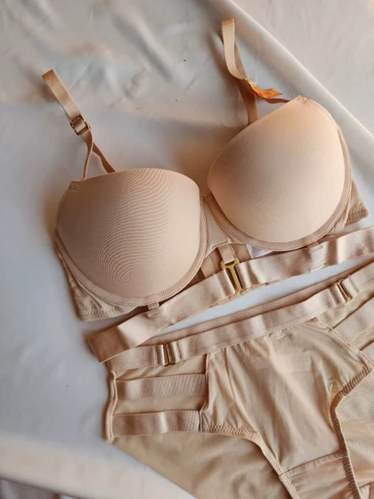 ست شورت و سوتین جکدار فنردار اروپایی کد: 5315