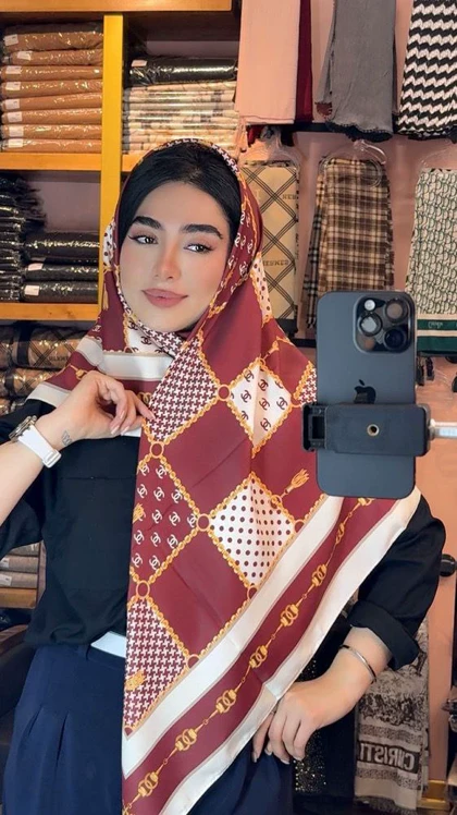 روسری ابریشمی