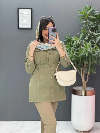 مانتو جین کمرکش چاک‌دار