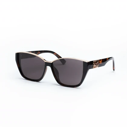 عینک آفتابی زنانه میو میو Miu Miu مدل Cat-Eye پلاریزه