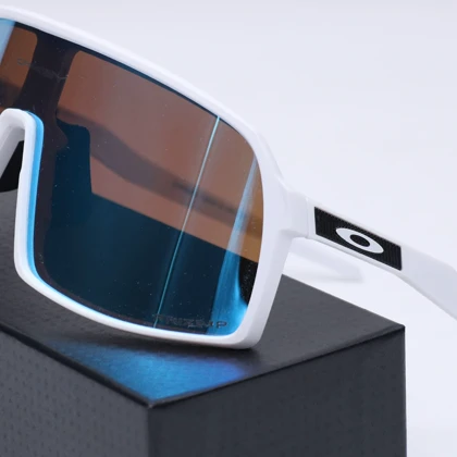 عینک از برند OAKLEY کد 181449