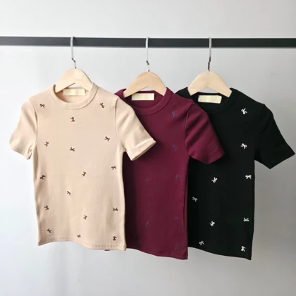 بلیز یقه گرد گلدوزی پاپیون