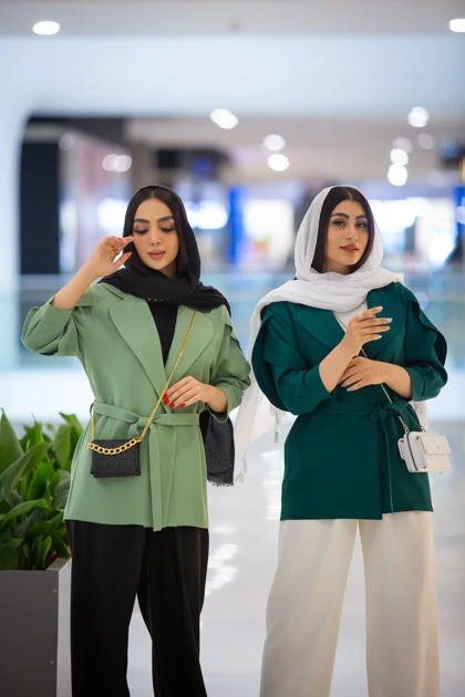 مانتو مازراتی لمه آستین شنل