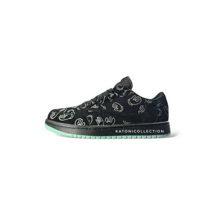 کتانی جردن وان لو کاز Jordan 1 Low Kaws