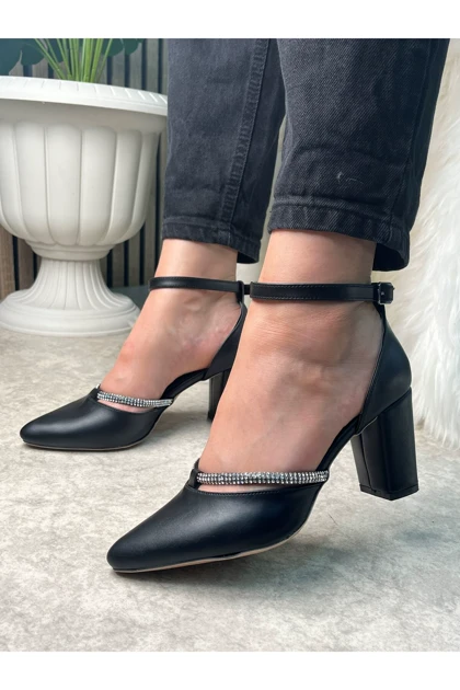 کفش پاشنه‌بلند کلاسیک زنانه nstil nstil