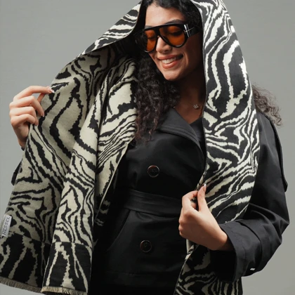 شال فوتر دو رو زبرا