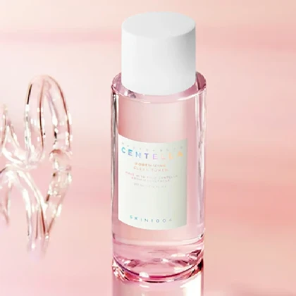 تونر شفاف‌کننده و پاک‌کننده منافذ صورت سنتلا اسکین 1004 , Poremizing مناسب برای پوست چرب و مختلط حجم 210 میلی‌لیتر