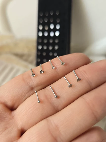 پیرسینگ بینی استیل میخی