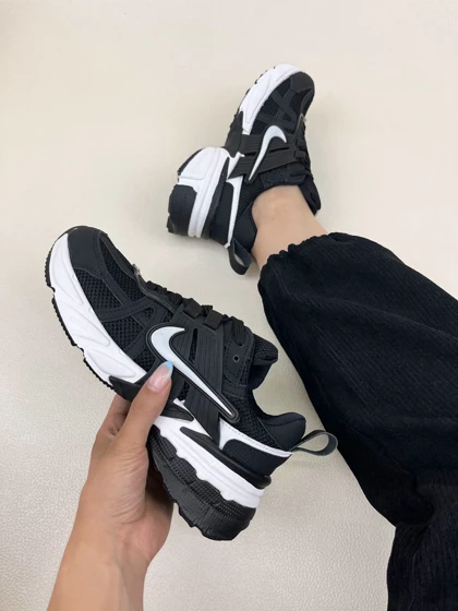 کتانی زنانه نایک وی تو کی nike V2K Run Womans کد 1144
