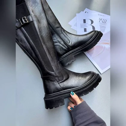 بوت‌بلند بالاسگک
